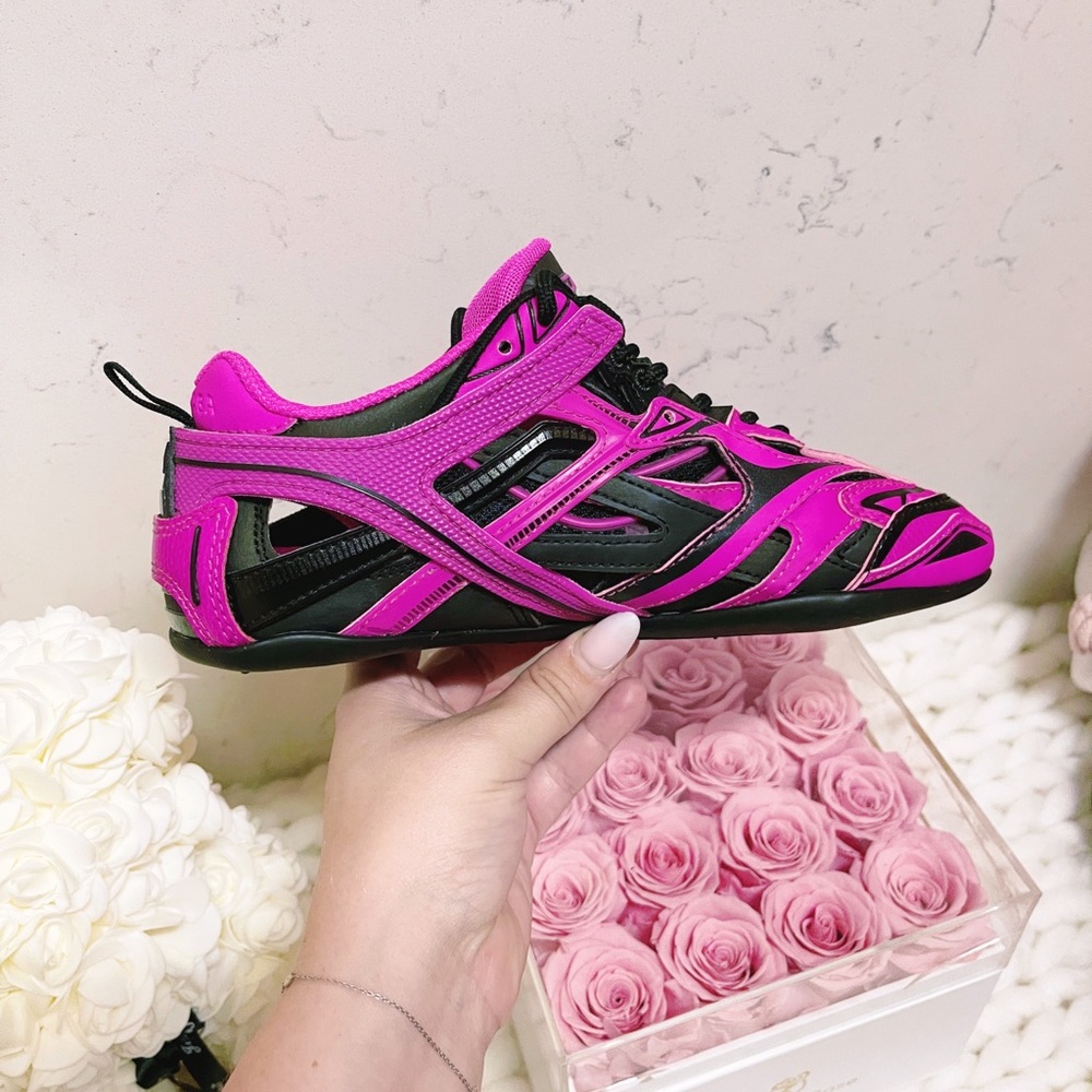 Authentic Balenciaga New Pink and Black Drive Sneakers - Picture 11 of 15